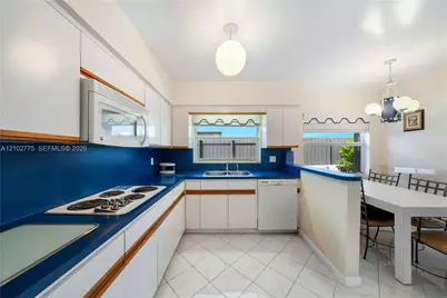 12805 Maple Rd, North Miami, FL 33181 - Photo 19