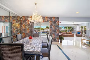 12805 Maple Rd, North Miami, FL 33181 - Photo 15