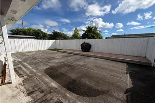 14643 SW 104th Ave, Miami, FL 33176 - Photo 21