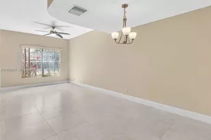 60 Key W Ct, Weston, FL 33326 - Photo 11