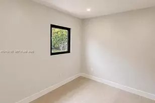 532 SW 44th Ave, Miami, FL 33134 - Photo 15