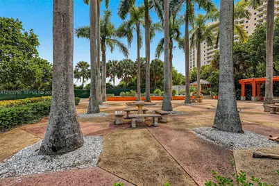 300 Sunrise Dr #1B, Key Biscayne, FL 33149 - Photo 33