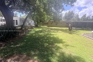922 Valmar St, Brandon, FL 33511 - Photo 43