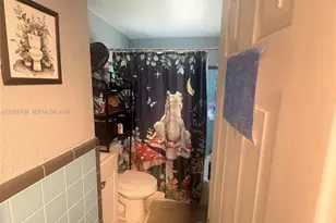 922 Valmar St, Brandon, FL 33511 - Photo 5