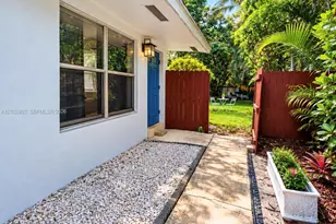 920 NE 40th St, Oakland Park, FL 33334 - Photo 1
