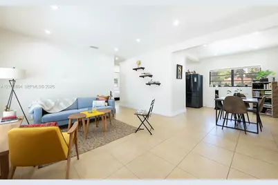 250 NE 170th St, North Miami Beach, FL 33162 - Photo 3