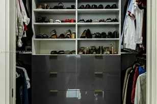 700 NE 24th St, Miami, FL 33137 - Photo 57