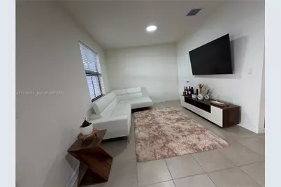 10351 W 34th Ln #., Hialeah, FL 33018 - Photo 7