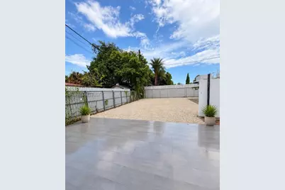 4111 NW 5th St #N/A, Miami, FL 33126 - Photo 11