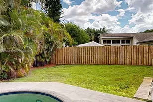 4800 SW 120th Ave, Cooper City, FL 33330 - Photo 3