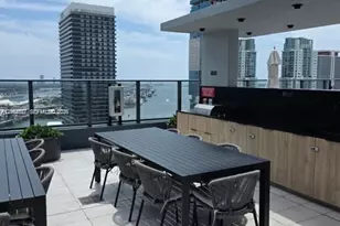 121 NE 5th St, Miami, FL 33132 - Photo 53