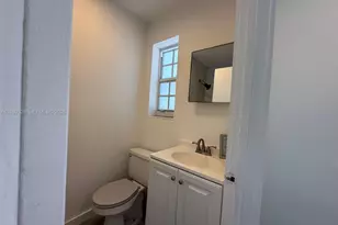 912 Euclid Ave, Miami Beach, FL 33139 - Photo 17