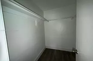 300 NE 125th St, North Miami, FL 33161 - Photo 9