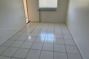 2541 NE 184th Terrace, North Miami Beach, FL 33160 - Photo 5