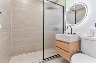 117 NE 48th St, Miami, FL 33137 - Photo 39