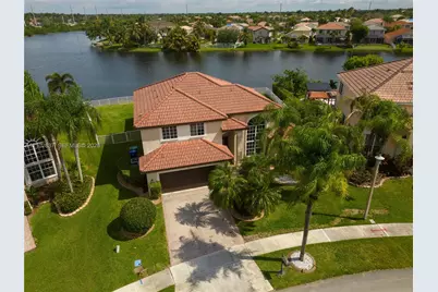 18281 SW 22nd St, Miramar, FL 33029 - Photo 9