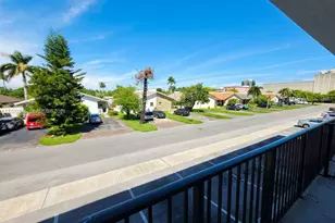 1100 NE 1st Ct, Hallandale Beach, FL 33009 - Photo 9
