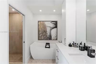 3600 Mystic Pointe Dr #PH-16, Aventura, FL 33180 - Photo 27