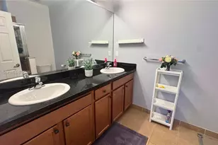 919 SW 147th Ave, Pembroke Pines, FL 33027 - Photo 19