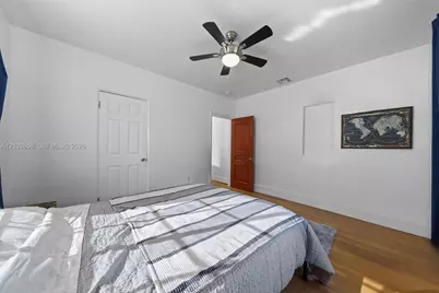 555 NE 73rd St, Miami, FL 33138 - Photo 17