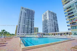 2301 S Ocean Dr, Hollywood, FL 33019 - Photo 29