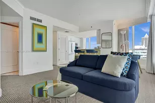 4401 Collins Ave, Miami Beach, FL 33140 - Photo 5
