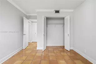 2500 Parkview Dr, Hallandale Beach, FL 33009 - Photo 15