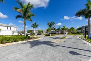 11924 NW 47th Manor, Coral Springs, FL 33076 - Photo 35