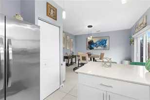 11924 NW 47th Manor, Coral Springs, FL 33076 - Photo 13