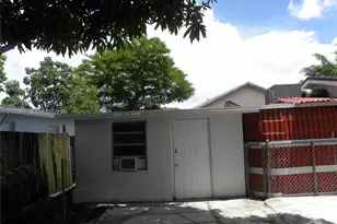214 NW 49th Ave, Miami, FL 33126 - Photo 3