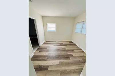 [Address not provided], Hallandale Beach, FL 33009 - Photo 3