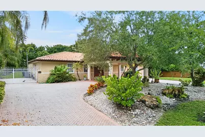 14640 Snapper Dr, Coral Gables, FL 33158 - Photo 3