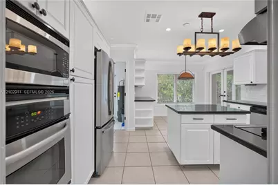 14640 Snapper Dr, Coral Gables, FL 33158 - Photo 19