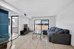 2924 Collins Ave, Miami Beach, FL 33140 - Photo 7