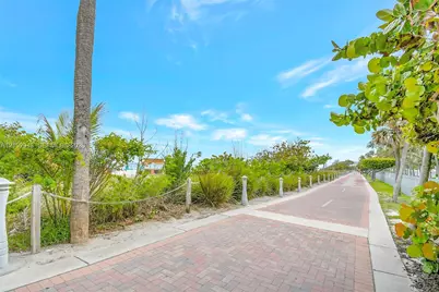 2924 Collins Avenue #303, Miami Beach, FL 33140 - Photo 43