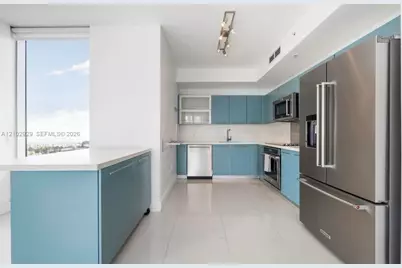 90 SW 3rd St #1613, Miami, FL 33130 - Photo 3