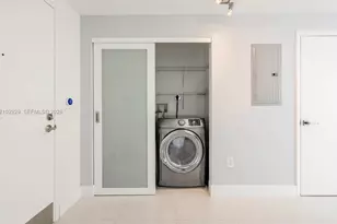 90 SW 3rd St, Miami, FL 33130 - Photo 15