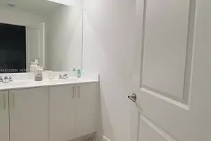 5060 SW 37th, Pembroke Park, FL 33023 - Photo 5