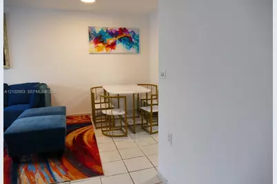 1253 NW 32nd Ct #1253, Miami, FL 33125 - Photo 3