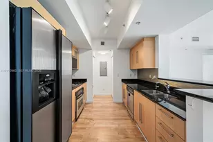 325 S Biscayne Blvd, Miami, FL 33131 - Photo 7