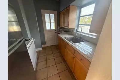 1730 Marseille Dr, Miami Beach, FL 33141 - Photo 13