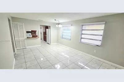 208 NW 56th Ave #Back, Miami, FL 33126 - Photo 7