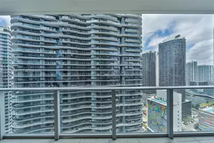 1010 Brickell Ave, Miami, FL 33131 - Photo 17