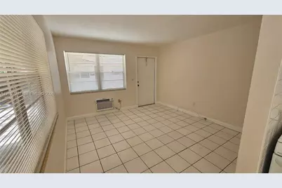 6204 Dewey St #4, Hollywood, FL 33023 - Photo 7