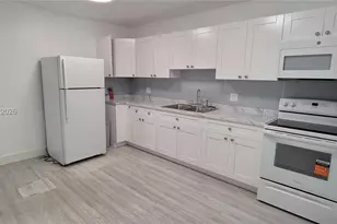 4801 NW 4, Miami, FL 33126 - Photo 11