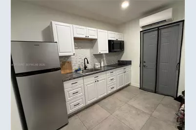 1701 SW Commargo St #B, Port Saint Lucie, FL 34987 - Photo 1