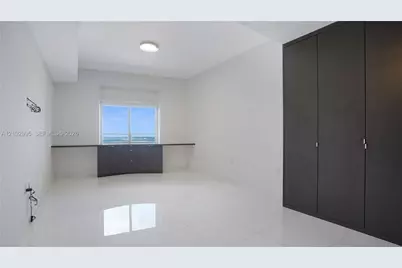 1100 Biscayne Blvd #5202, Miami, FL 33132 - Photo 25