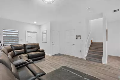 6007 W Paso Fino Pl, Davie, FL 33314 - Photo 3