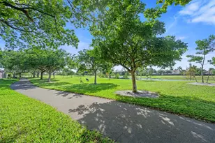 7230 NW 174th Terrace, Hialeah, FL 33015 - Photo 11