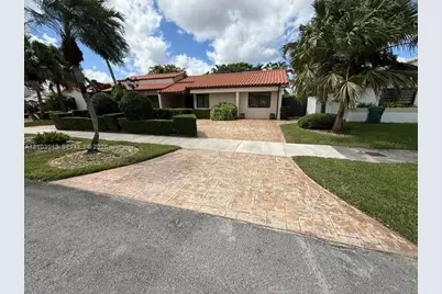 2230 SW 131st Pl, Miami, FL 33175 - Photo 3